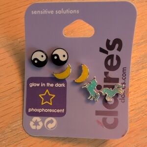 Claire's Kids Glow-in-the-Dark Yin-Yang, Moon, and Unicorn Earrings Set